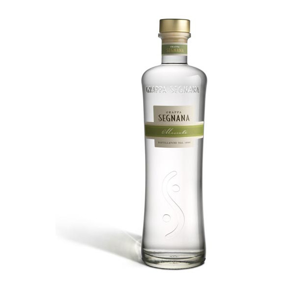 Grappa Monovitigno Moscato Distilleria Segnana Lunelli Grappa Monovitigno Moscato Distilleria Segnana Lunelli