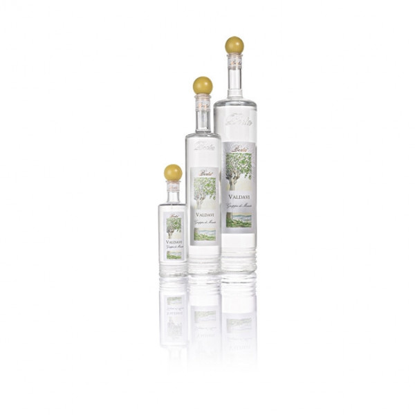 Grappa di Moscato Valdavi Berta Distillerie 1,5 LT. Grappa di Moscato Valdavi Berta Distillerie 1,5 LT.