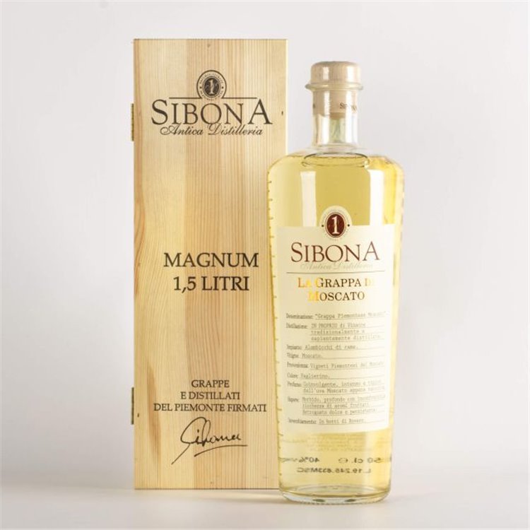 Distilleria Sibona - Gift box Grappa di Moscato MAGNUM with wooden case 1.5 lt Distilleria Sibona - Gift box Grappa di Moscato MAGNUM with wooden case 1.5 lt