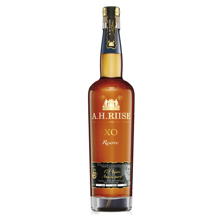 A.H.Riise - Geschenkbox XO- 175 Jahre Jubiläum 42 %vol. 70 cl A.H.Riise - Geschenkbox XO- 175 Jahre Jubiläum 42 %vol. 70 cl