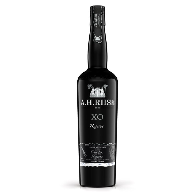A.H.Riise - Geschenkbox XO– Founders Reserve 43,9 %vol. 70 cl A.H.Riise - Geschenkbox XO– Founders Reserve 43,9 %vol. 70 cl