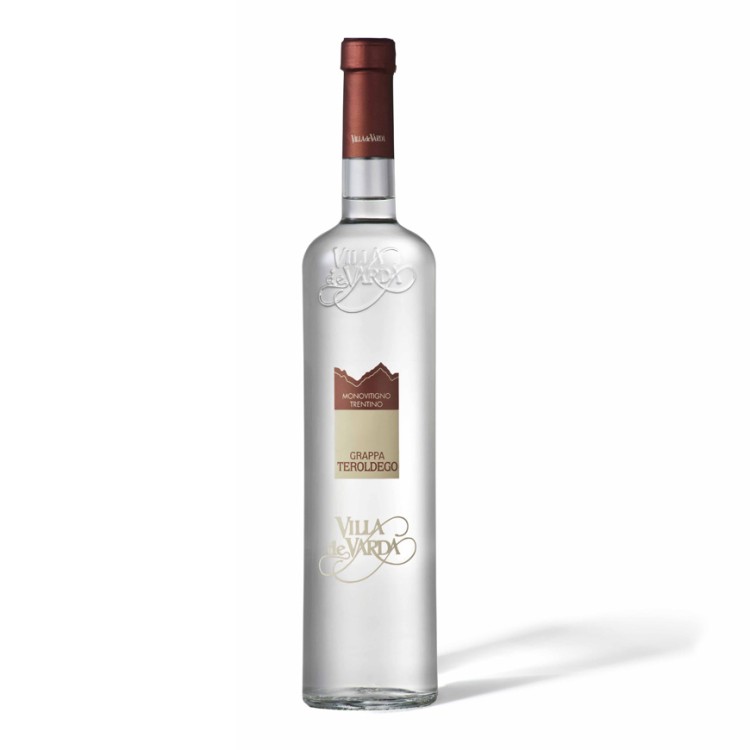 Le Giovani- Grappa di Teroldego 40 ° Distilleria Villa De Varda 0,70 L. Le Giovani- Grappa di Teroldego 40 ° Distilleria Villa De Varda 0,70 L.