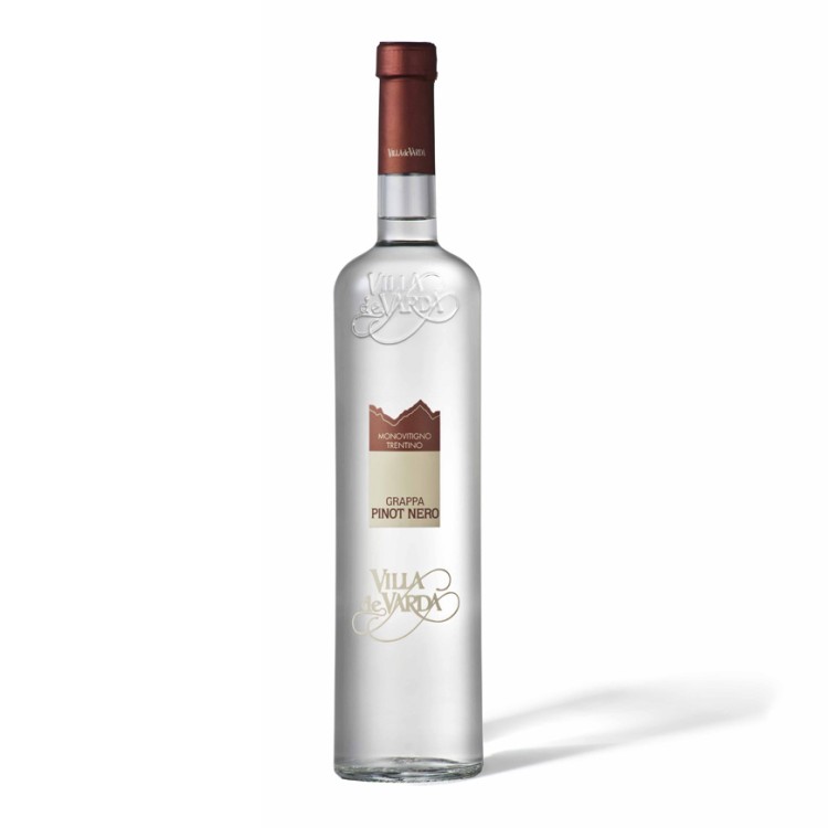 Le Giovani - Grappa di Pinot Nero 40 ° Distilleria Villa De Varda 0,70 L. Le Giovani - Grappa di Pinot Nero 40 ° Distilleria Villa De Varda 0,70 L.