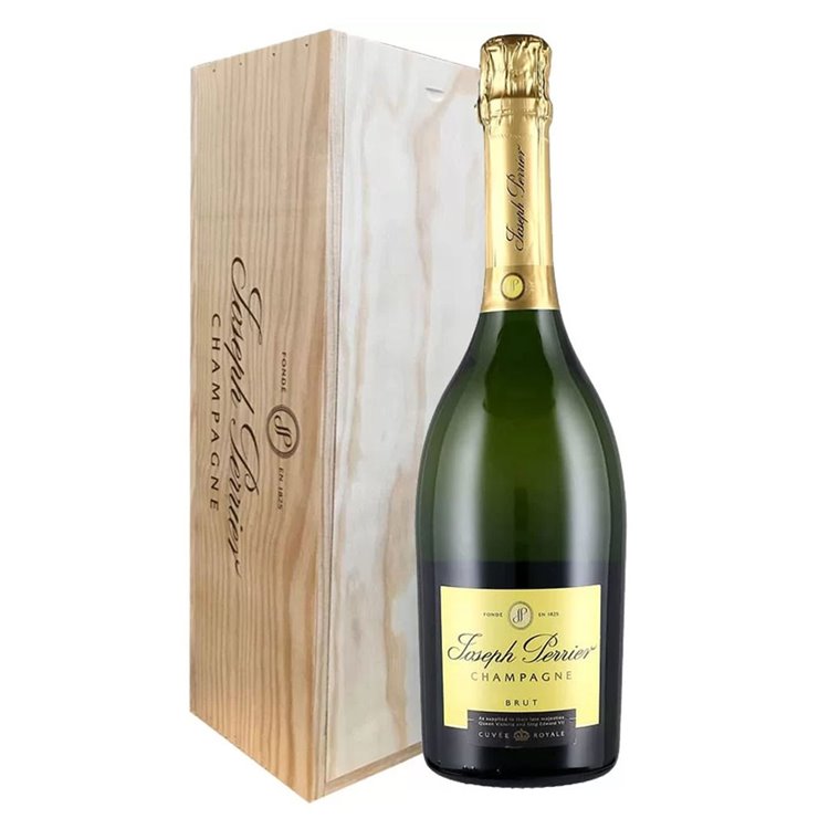 JOSEPH PERRIER Champagne Cuvee Royale Astuccio Magnum Legno cl.150 JOSEPH PERRIER Champagne Cuvee Royale Astuccio Magnum Legno cl.150