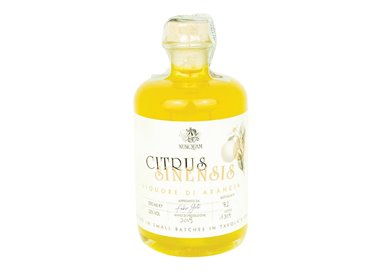 NUNQUAM Snc di Pagliai Cristina & C. CITRUS SINENSIS Liquore di Arance Toscane 0,500