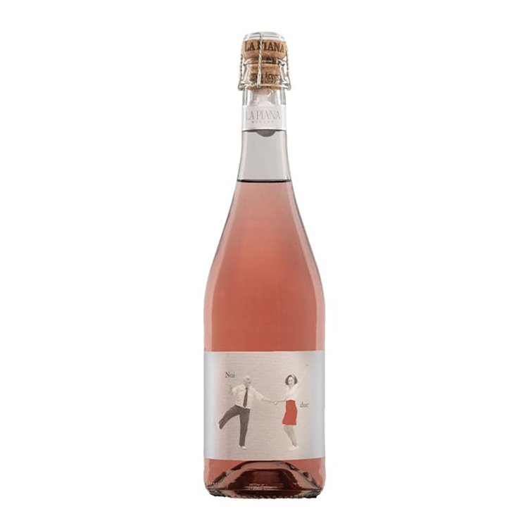 LA PIANA Societ… Agricola di Gianaroli Mirco e C. LAMBRUSCO GRASPAROSSA DI CASTELVETRO Noi Due LA PIANA Societ… Agricola di Gianaroli Mirco e C. LAMBRUSCO GRASPAROSSA DI CASTELVETRO Noi Due